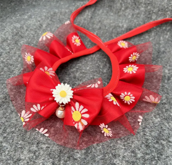 Red Daisy Pearl Collar