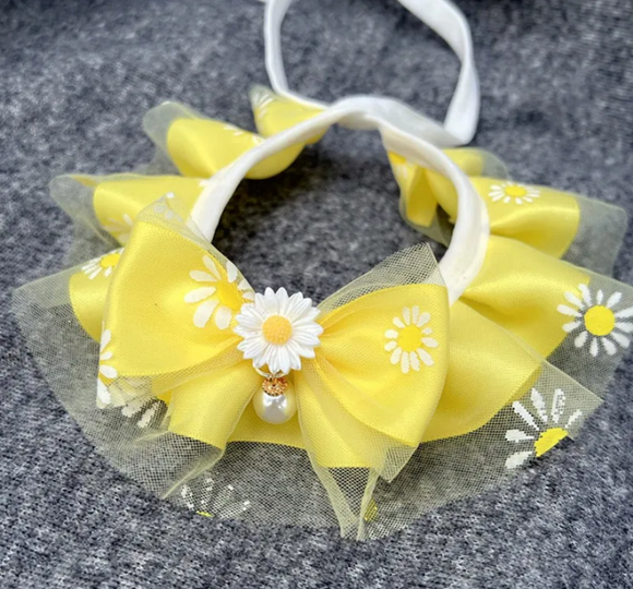 Yellow Daisy Pearl Collar