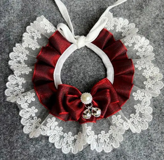 Red Pearl Lace Collar